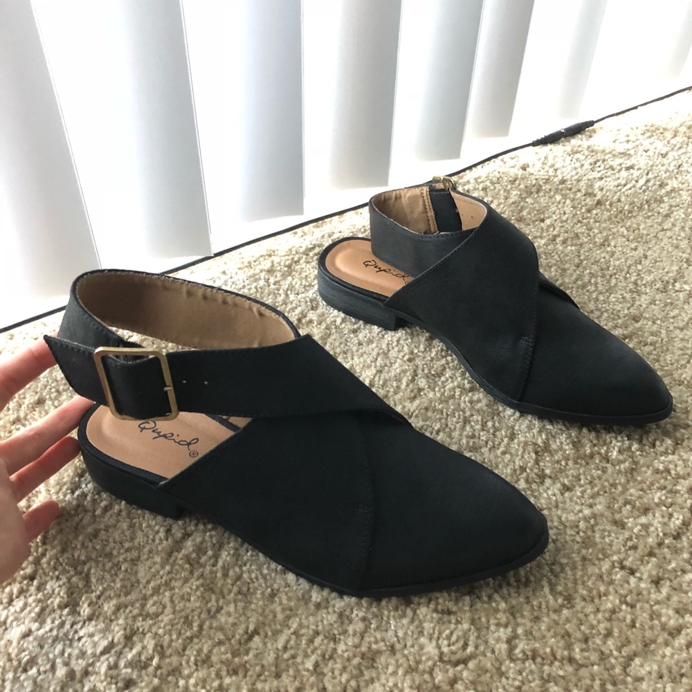 Criss-Cross Flats